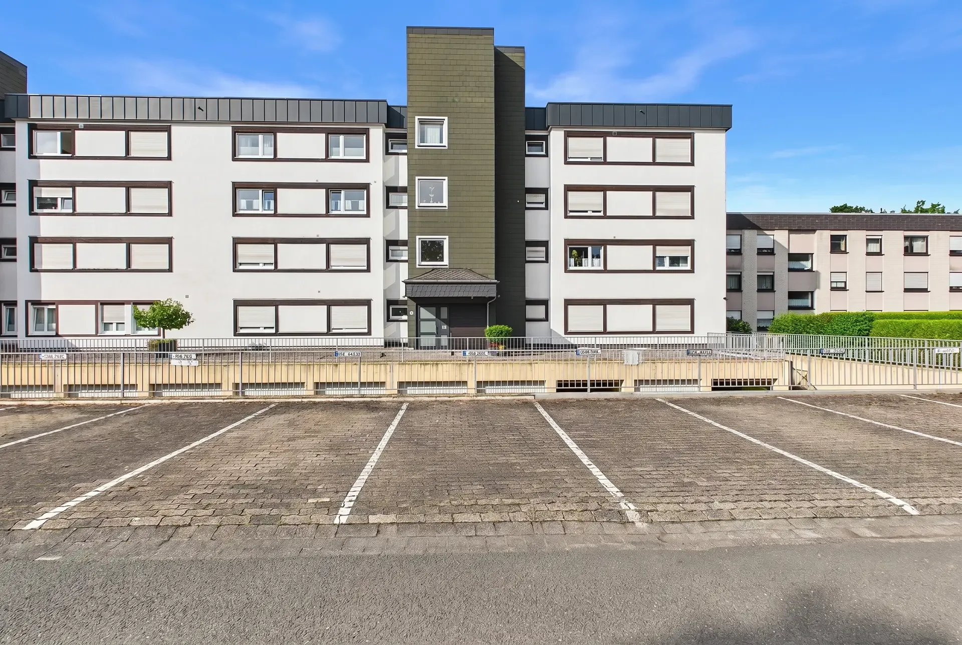 Lukrative Kapitalanlage mit Tiefgaragenstellplatz und über 30.000 € Mieteinnahmen pro Jahr – Foto 3
